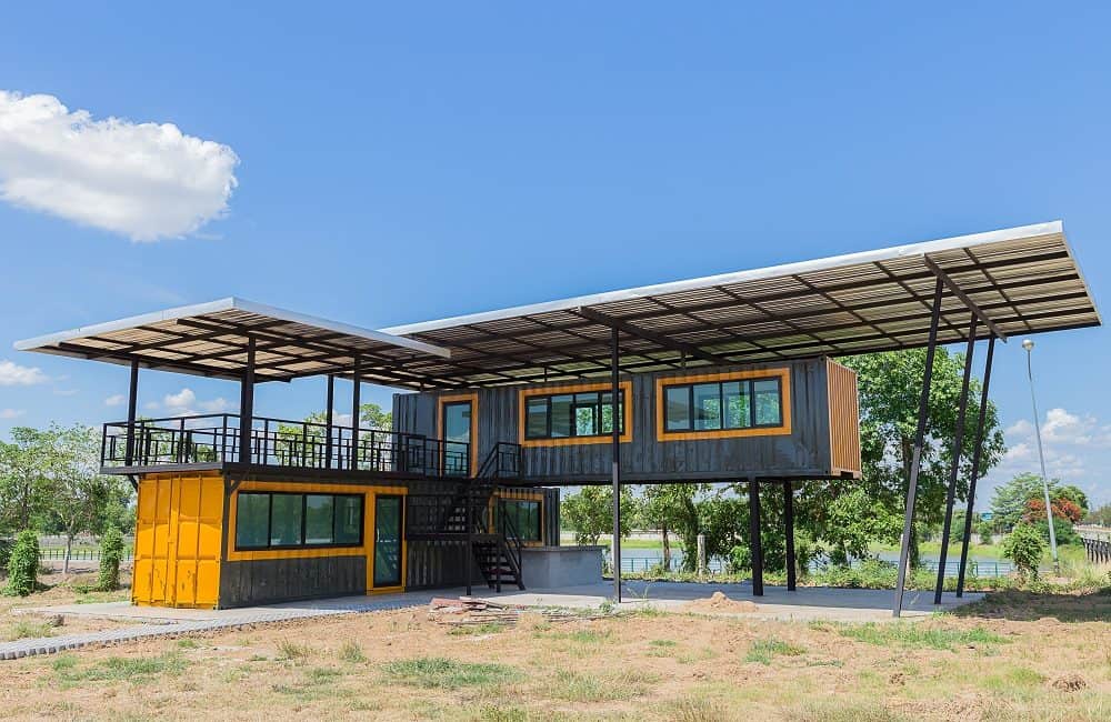 How to Connect Shipping Containers Plus the Benefits